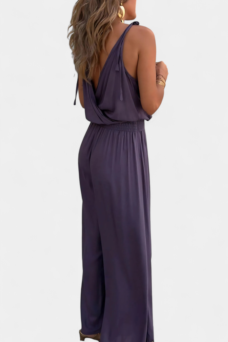 Jovie™ | Luxurious open-leg suit