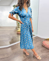 Karter™ | Dress of timeless elegance