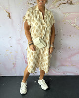 VanDeZaar® | Stylish V-neck dress