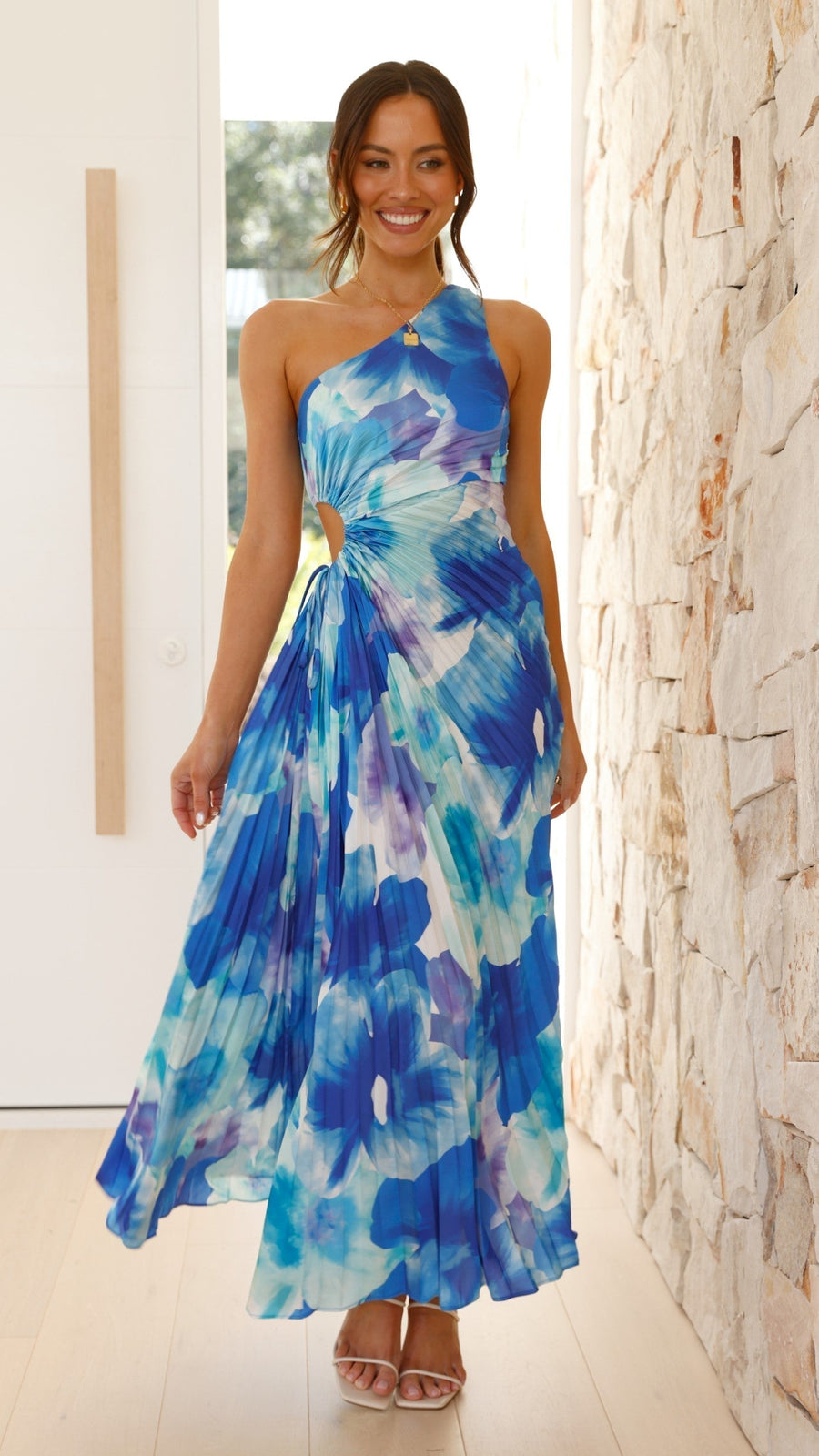 Sienna™ | Elegant maxi dress with cut-out 
