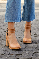 Elyra™ | Elegante Glatte Blockabsatz-Sandalen