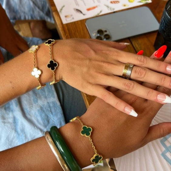 Veliora™ | Glamour Cloverleaf Collection