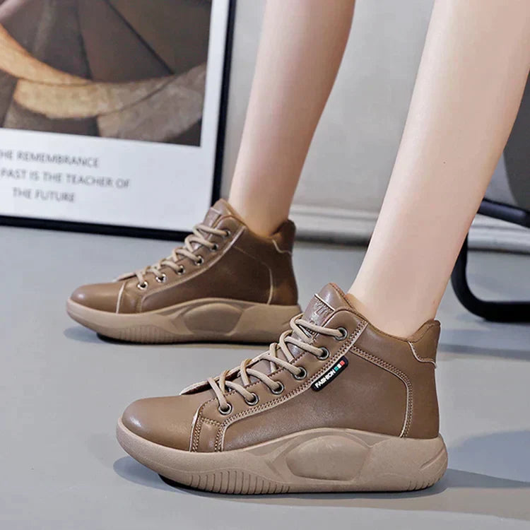Jasmine – Orthopedic Boots
