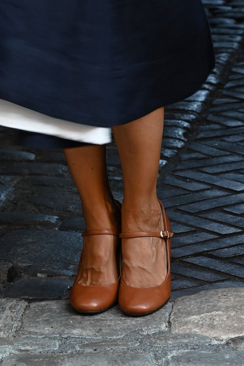 Neraya™ | Low-heeled sandals