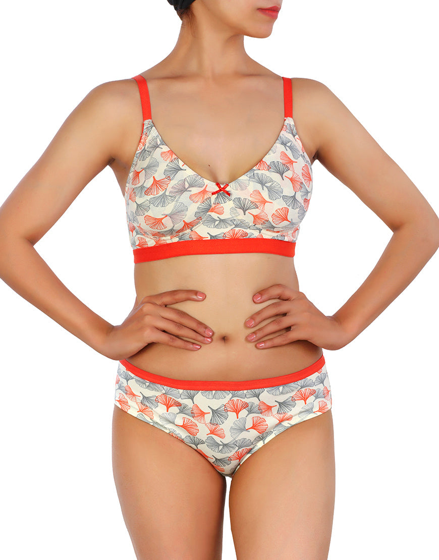 Double-layered cotton wirefree bra with matching panty – Orange