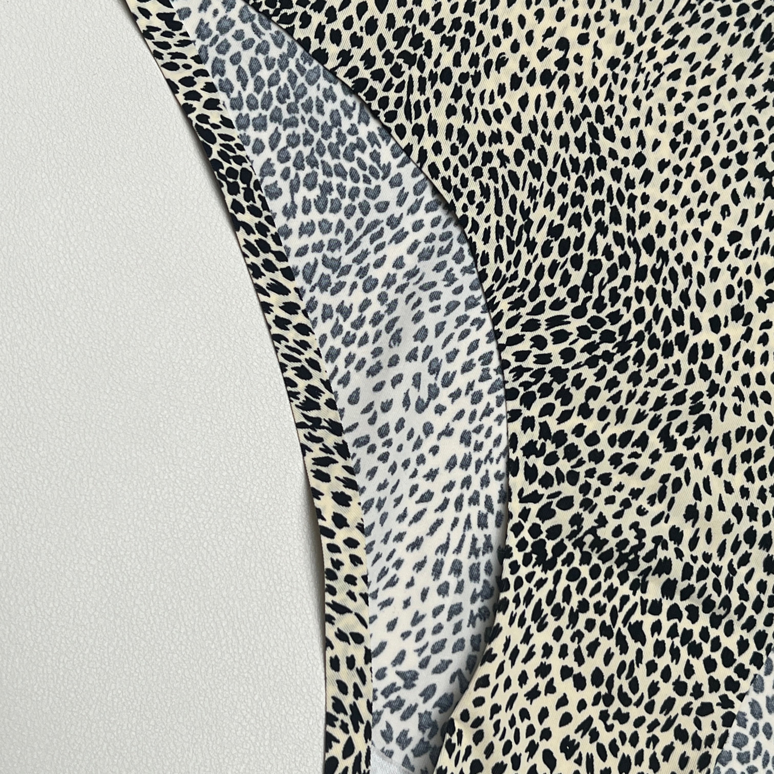 Mid-Waist Laser-Cut Briefs - Leopard