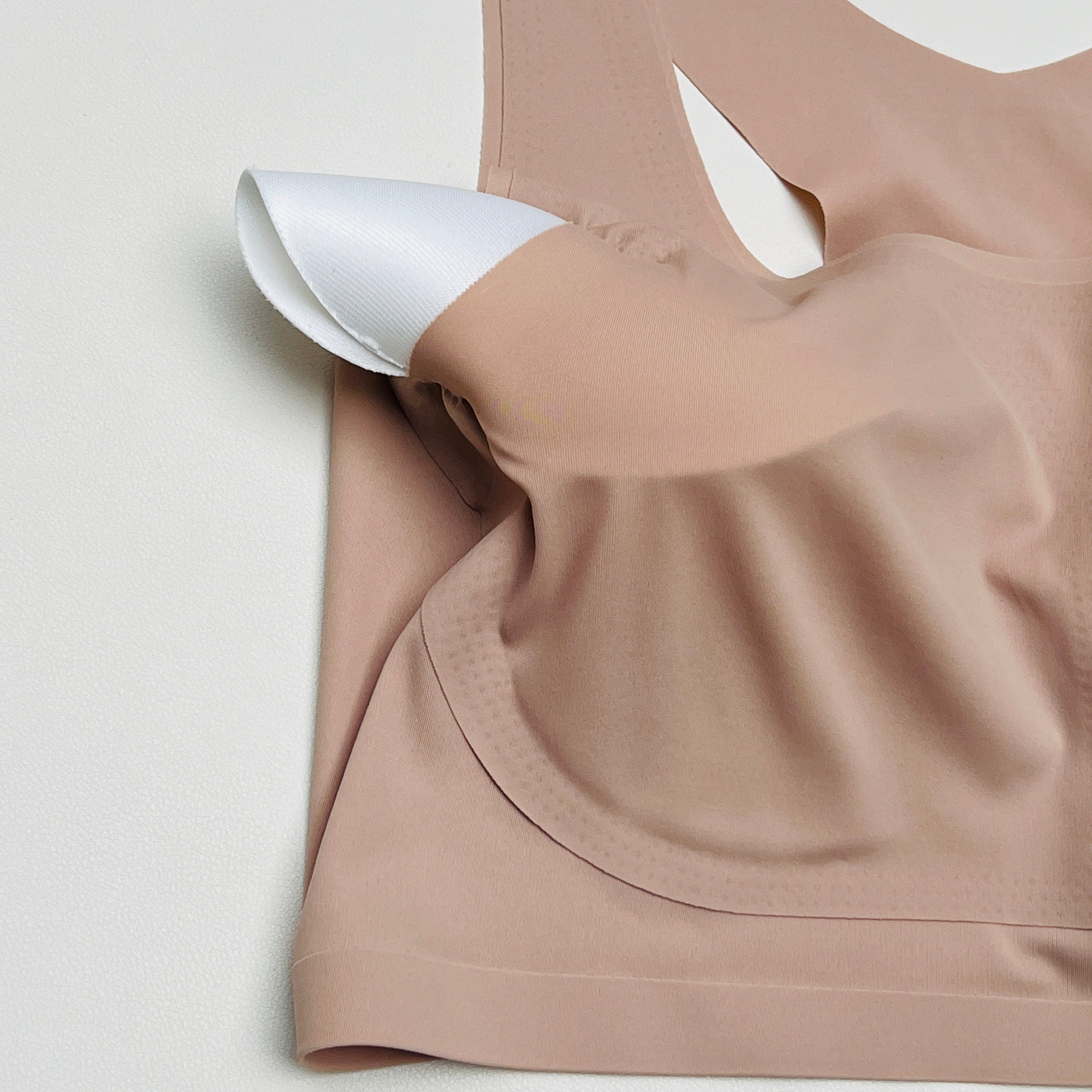 Losha Laser Cut Super Soft Bra Set – Skin Color