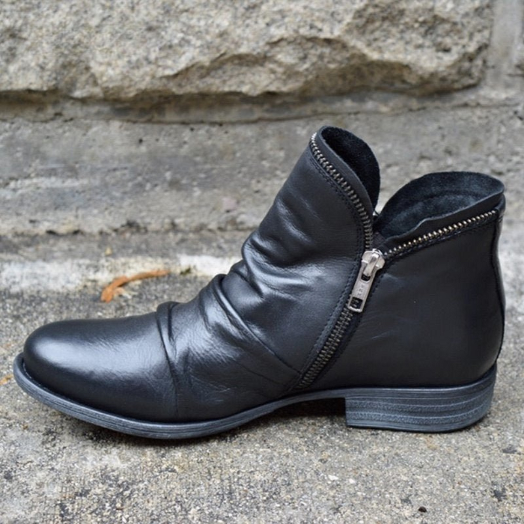 Alexa – Orthopedic boots