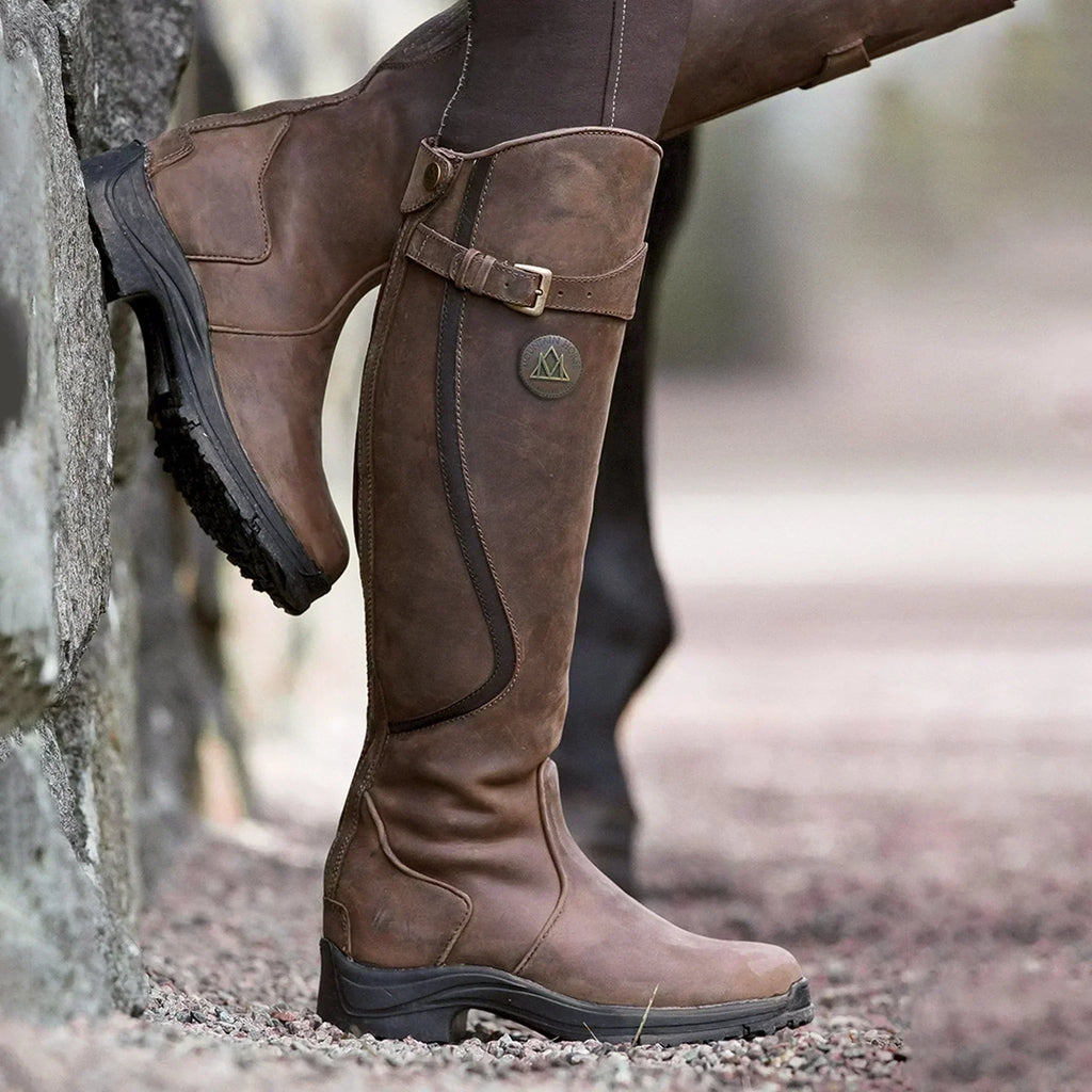 Lotte – Orthopedic boots