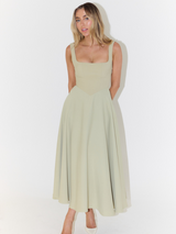Lucinda™ | Kleid in purpurroter Eleganz