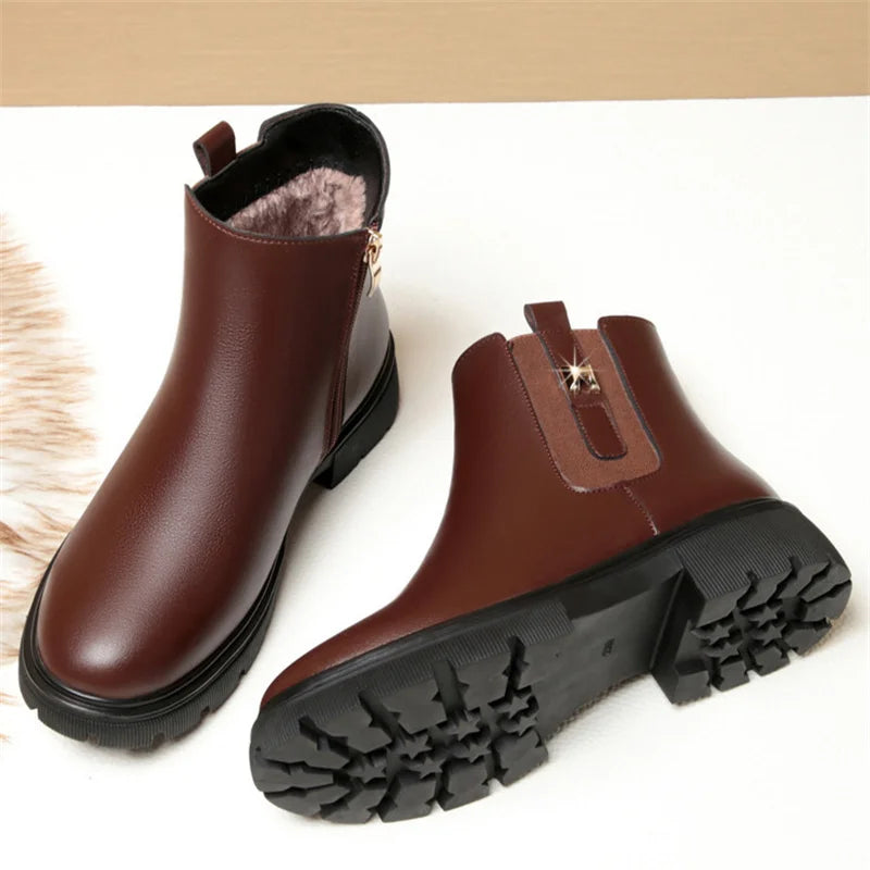 Ayla – Orthopedic boots 