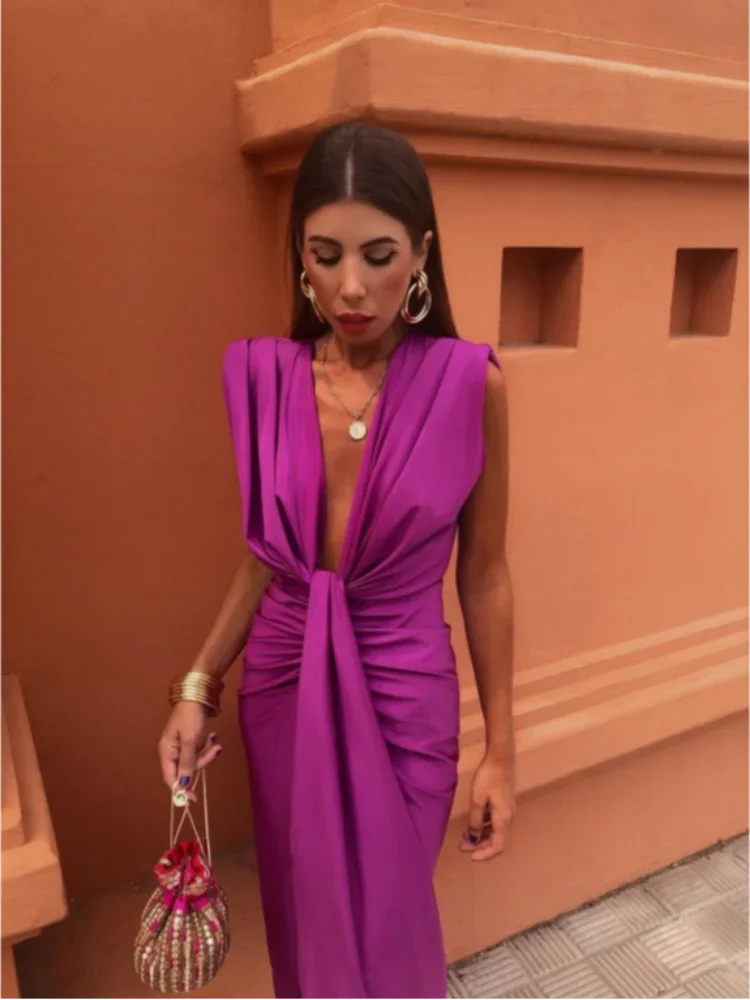 Crocetta™ | Elegant neckline dress