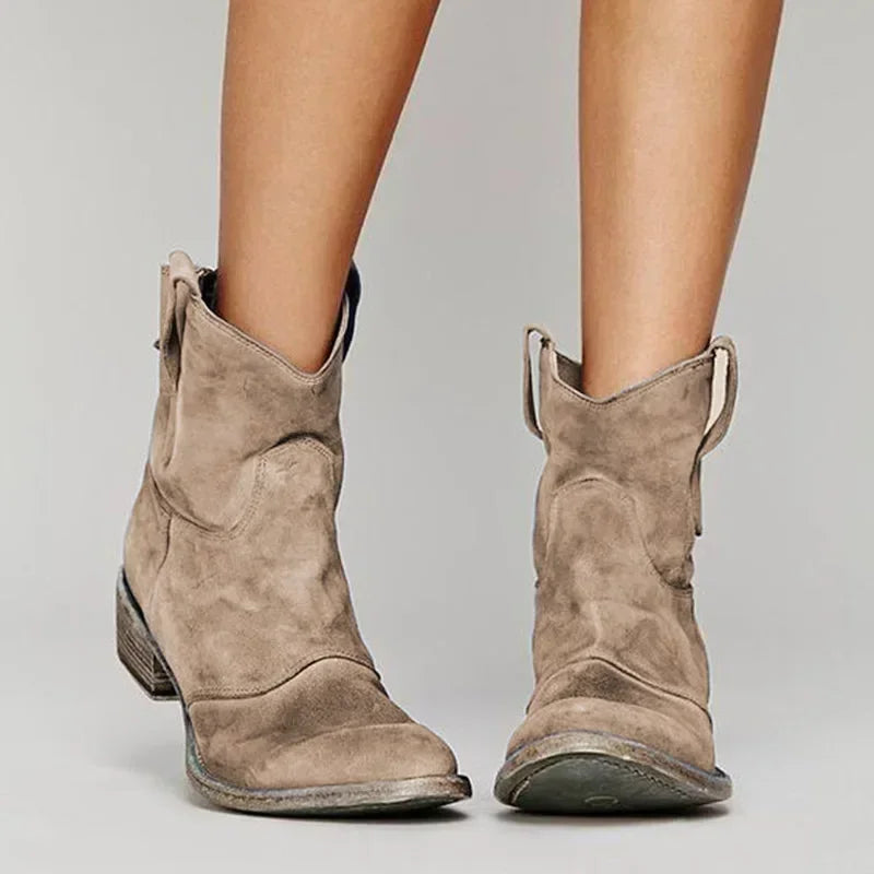 Jessa – Orthopedic boots 