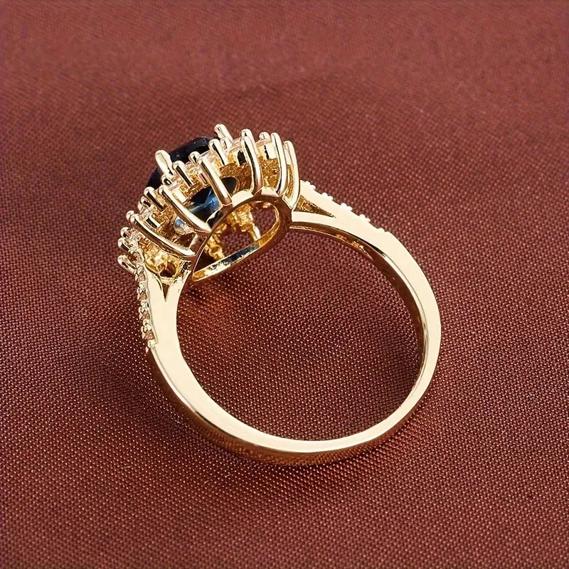 Vionne | Sapphire Gold Ring