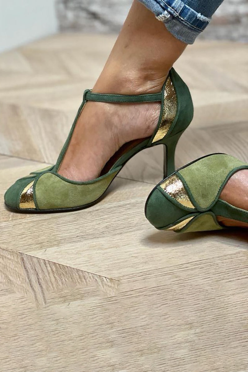 Calvaya™ | Luxurious Patchwork Pumps