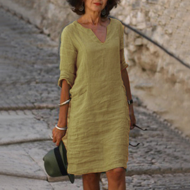 Maya™ | Timeless V-neck midi dress