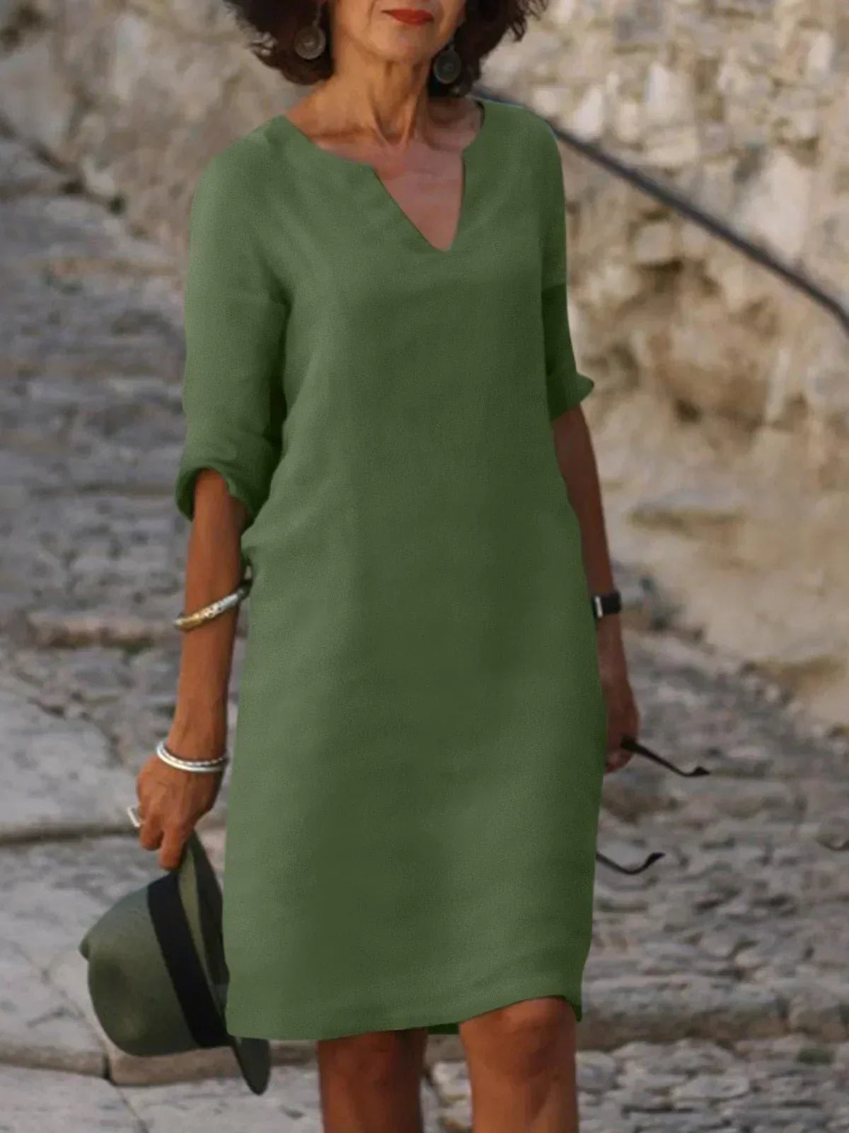Maya™ | Timeless V-neck midi dress